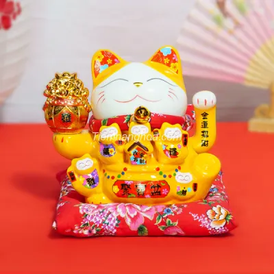 God of Fortune Cat - Golden 16cm