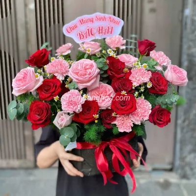 Noble red rose tone flower box