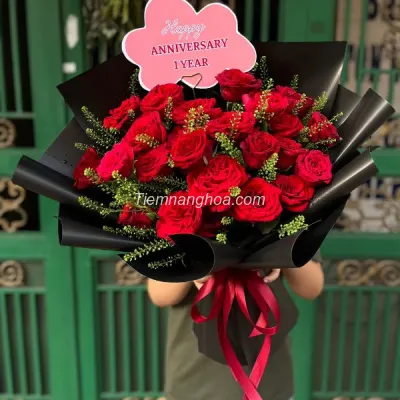 Bó Hoa Hồng Đỏ Lộng Lẫy HB164