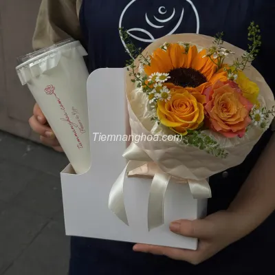 Set nước và bó hoa mini SET02