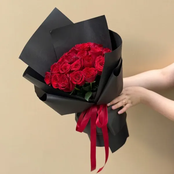 Bó hoa hồng đỏ Valentine HB282 - Ảnh 2