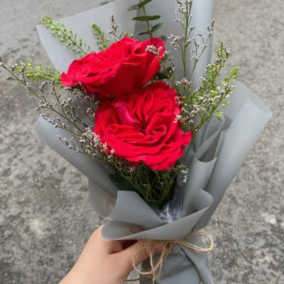 Bó hoa hồng Ohara đỏ mini HB65