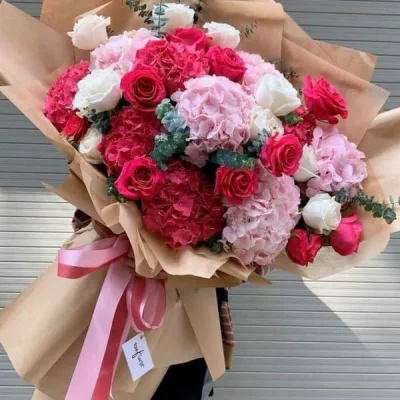 Bó Hoa Đỏ Hồng Lộng Lẫy HB126