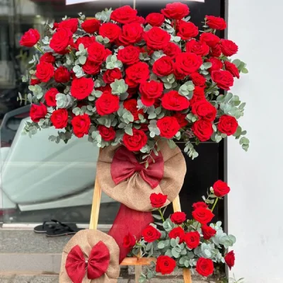 Kệ Hoa Khai Trương Hồng Đỏ KT44