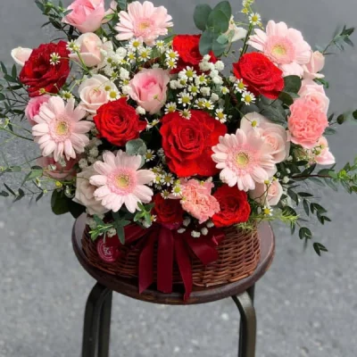 Hoa giỏ hồng đỏ sang trọng HG29