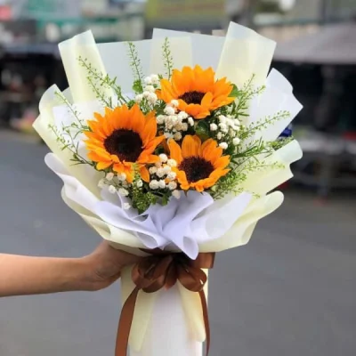 sunflower bouquet of 3 flowers HB175